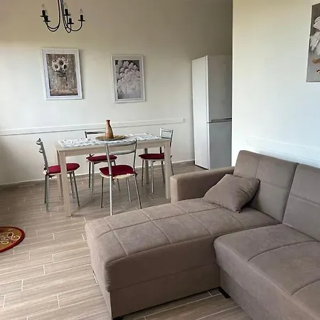 Дом отдыха House Solemonte Монтескудайо